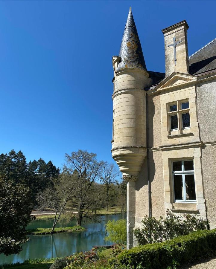 Chateau Des Loups - Les Pommiers Echire Dış mekan fotoğraf
